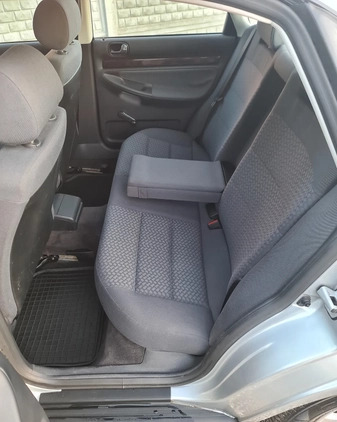 Audi A4 cena 9500 przebieg: 108300, rok produkcji 1996 z Świątniki Górne małe 466